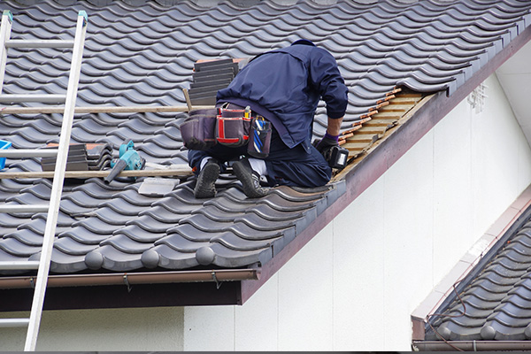 屋根の補修工事とは